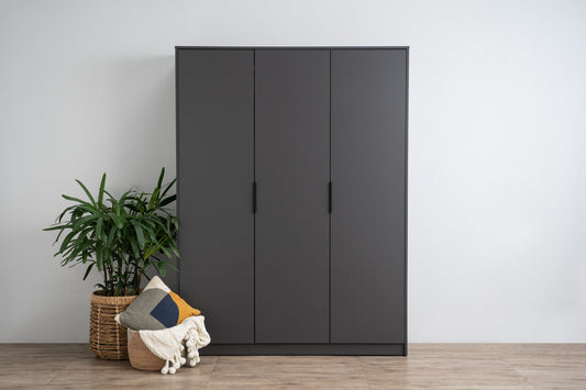 Solas 3 Door Wardrobe