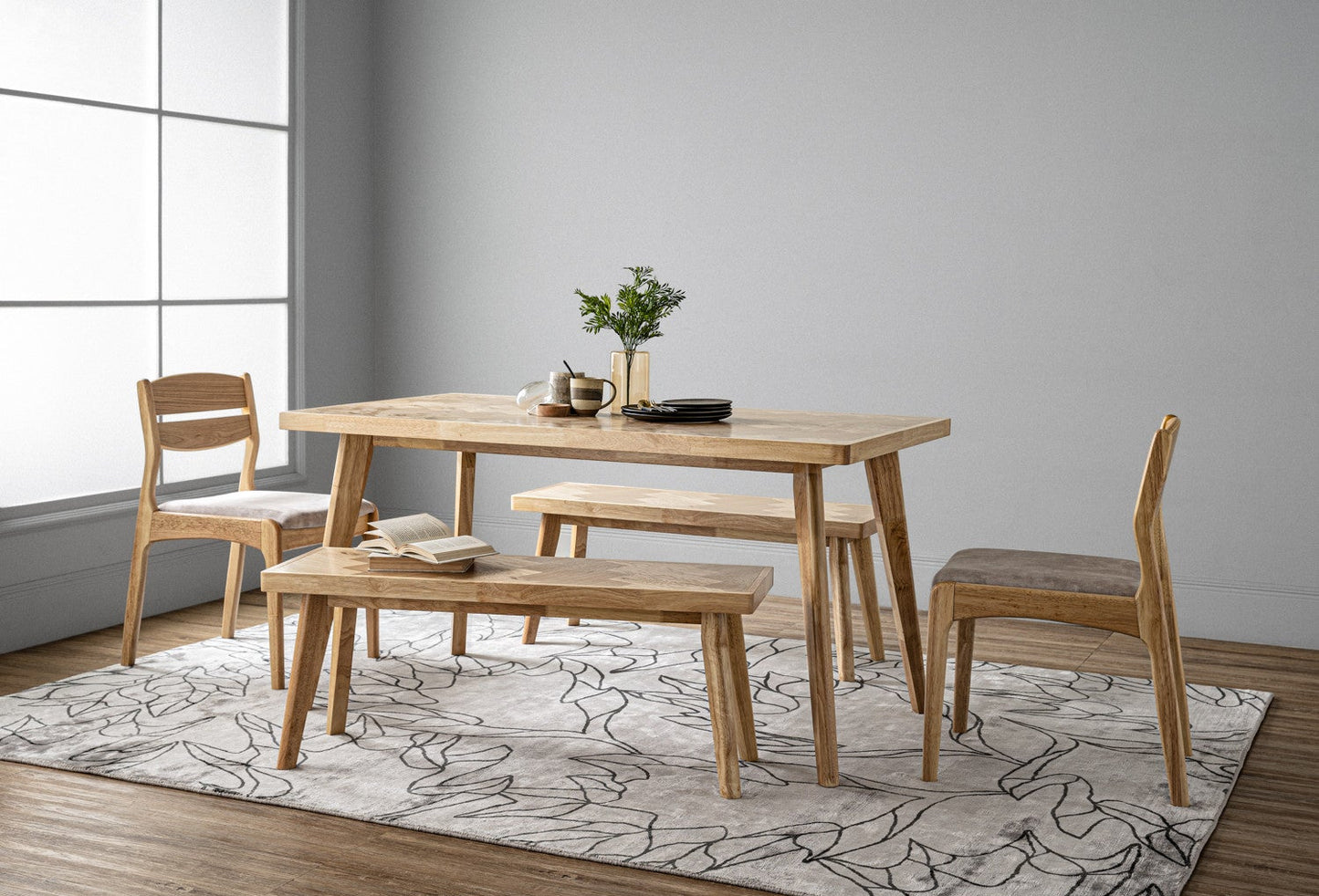 Harlow Dining Table