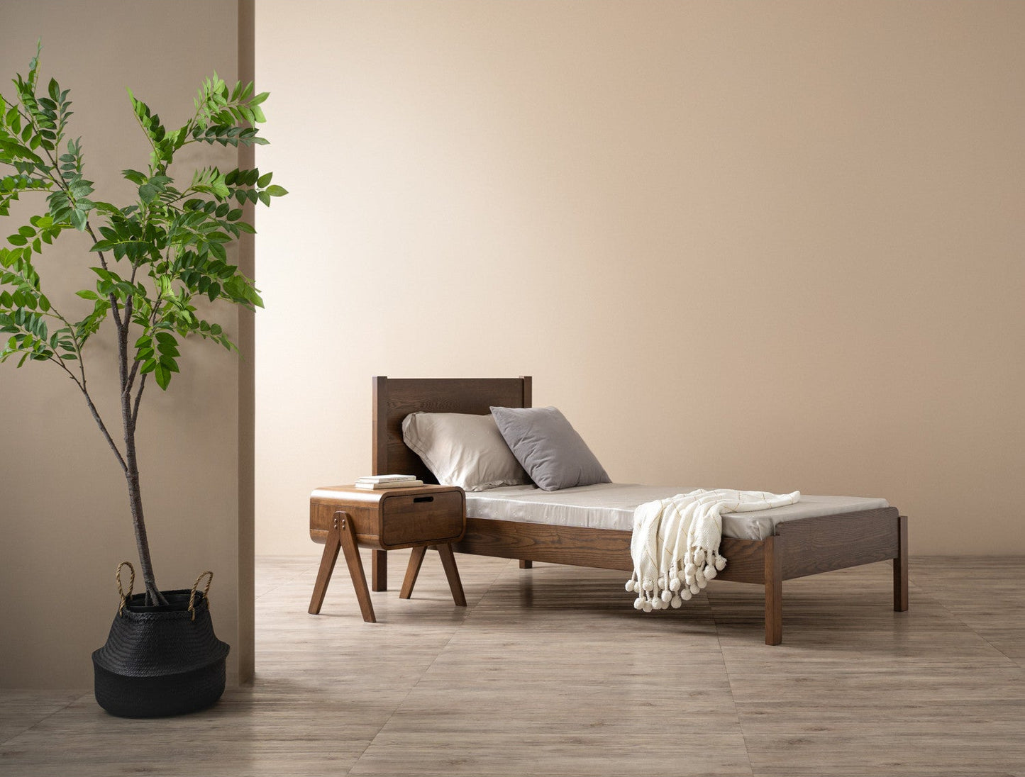Garyson Bedside Table