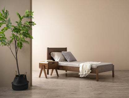 Garyson Bedside Table