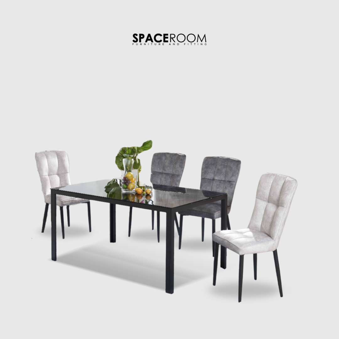Muro Dining Table