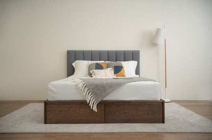 Oakenvale Queen Bed