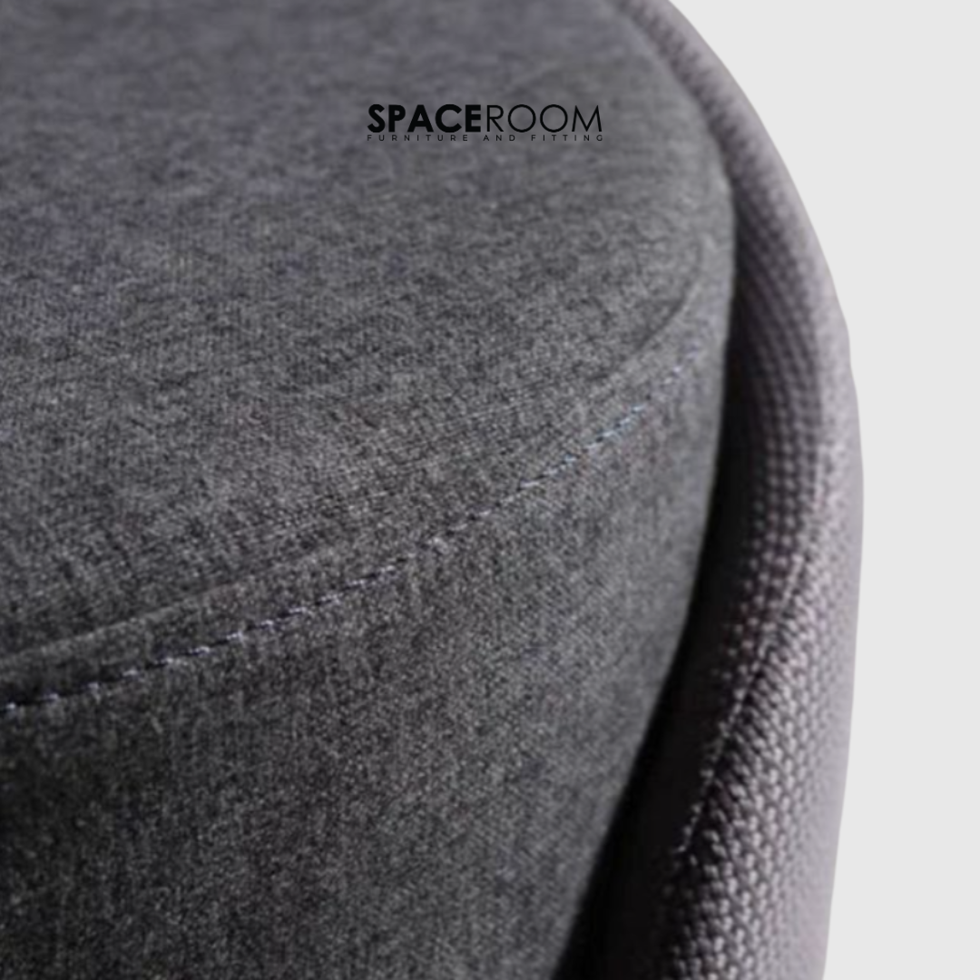 Curve Stool