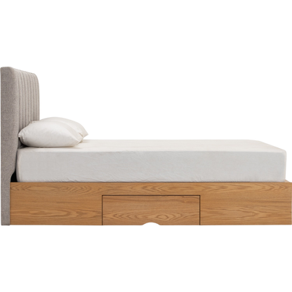 Oakenvale Queen Bed